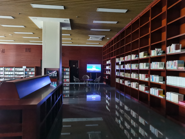 精心打造习近平总书记重要著作学习传播平台 我校图书馆建成“学习书屋”专题馆
