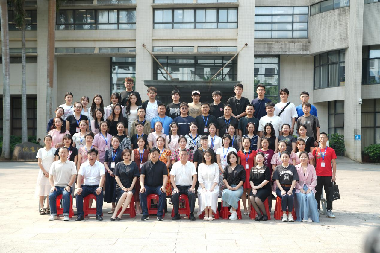 音乐学院举办“椰苗美育行动师资培训班”