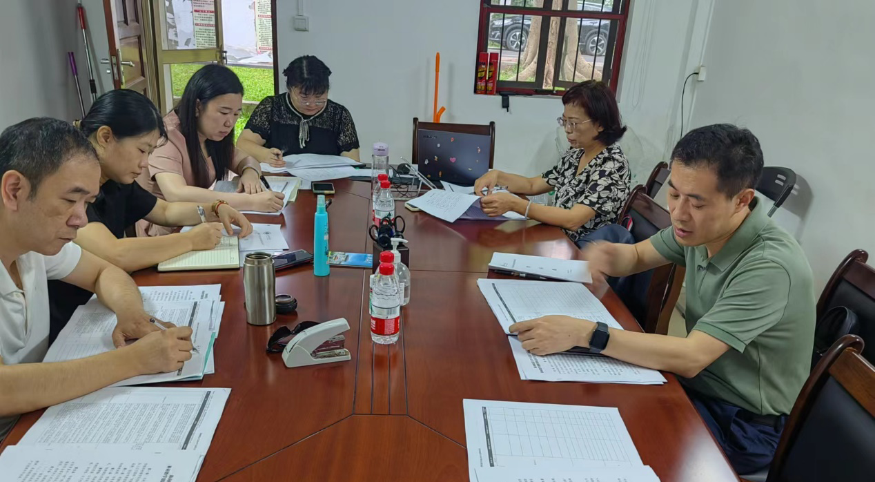 校领导主持召开全国重点马克思主义建设推进会