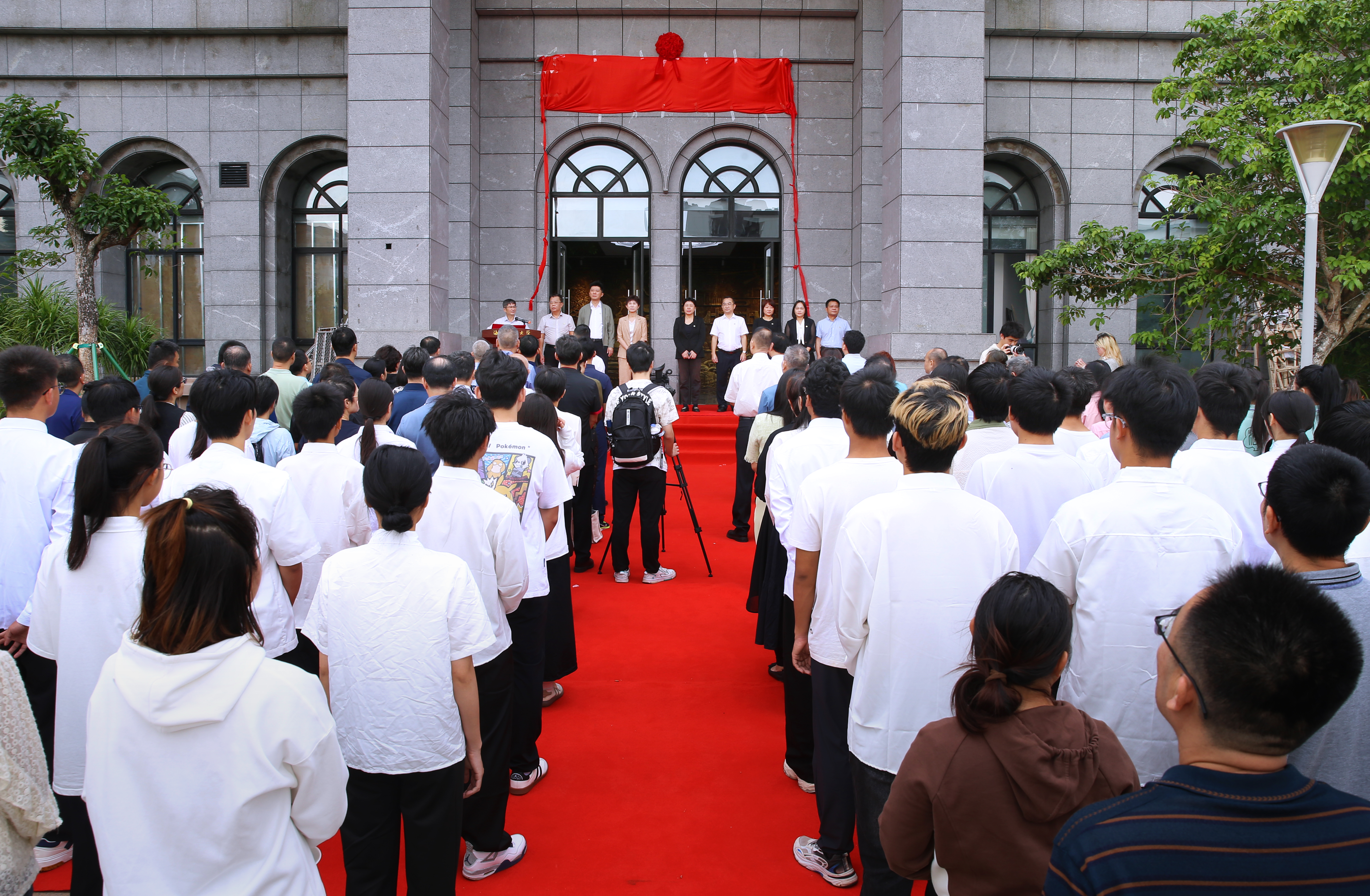庆祝建校75周年 海南师范大学校史馆开馆